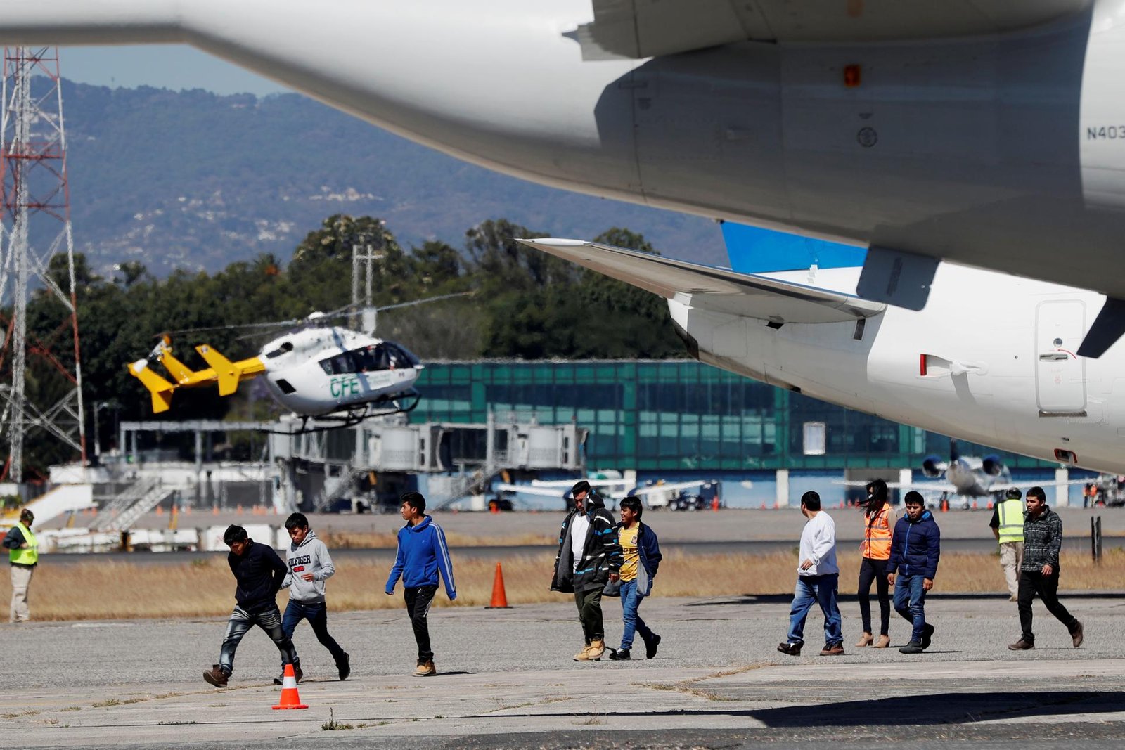 EE.UU. adquiere seis aviones para tener flota propia para deportaciones: The Washington Post