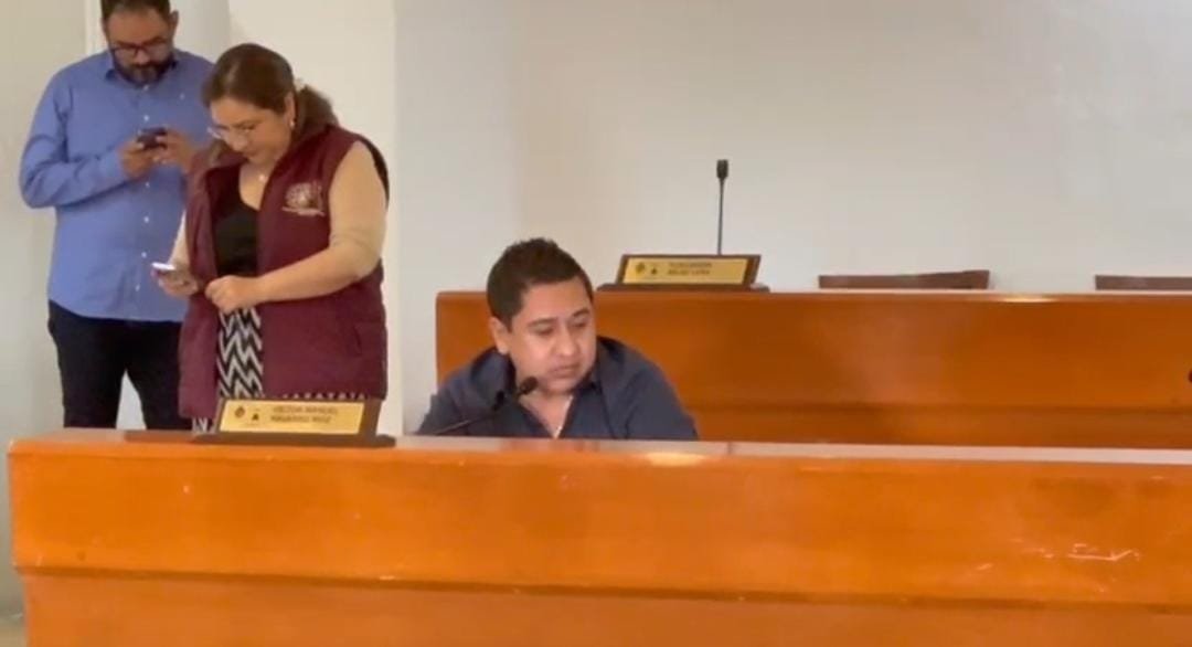 Víctor Ruíz, sindico priista destapa la farsa del “pueblo” y el cínico silencio que ahoga a Naucalpan