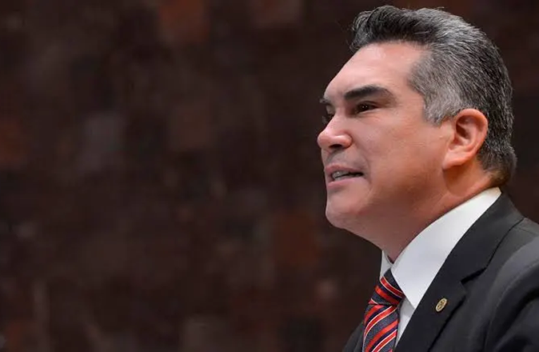 Alejandro Moreno denuncia el desmantelamiento de la salud pública ante el rebrote de sarampión en México