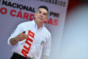 Alejandro Moreno lanza mensaje directo a PAN y MC: dividirse es cavar la tumba de la democracia