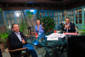 Alejandro Moreno advierte que la división de la oposición fortalece al oficialismo