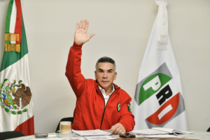 Alejandro Moreno acelera la maquinaria del PRI rumbo a 2027 y pone el foco en el control territorial