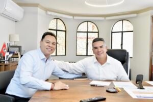 Alejandro Moreno fortalece agenda con Durango en reunión con Arturo Yáñez