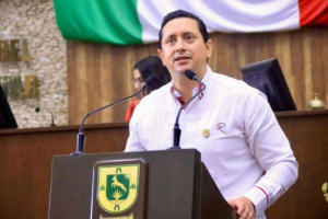 Rafael Echazarreta plantea recuperar rumbo en Mérida con experiencia y resultados