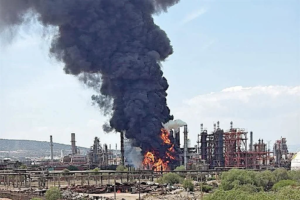 Alejandro Moreno cuestiona fallas en refinerías y exige responsabilidades en PEMEX