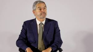 Alejandro Moreno lanza críticas a gestión de Juan Ramón de la Fuente en Cancillería