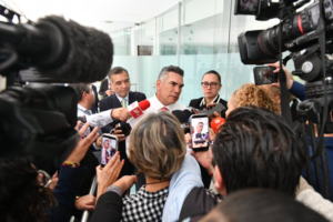 Alejandro Moreno respalda a Maru Campos ante intento de juicio político en Chihuahua