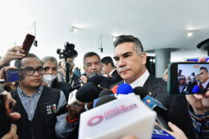 Alejandro Moreno cuestiona protección política en medio de la crisis de violencia que vive Sinaloa