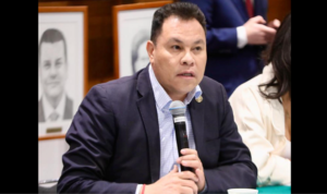 Arturo Yáñez concluye periodo legislativo reafirmando compromiso con Durango y la democracia