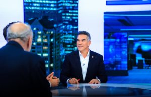 Alejandro Moreno afirma que la soberanía se defiende con resultados y no con discursos