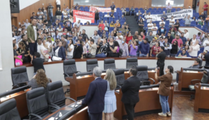 Sara Rocha contiene portazo en el Congreso de SLP: El PRI apuesta por la vía institucional ante el descontento por la “Ley Serrano” 