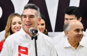 Alejandro Moreno reconoce la labor de las y los productores del campo sinaloense