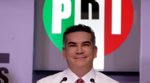 Alejandro Moreno afirma que la crisis interna de Morena refleja el desgaste de un proyecto construido sobre intereses