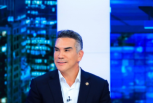 Alejandro Moreno honra el legado de Carlos A. Madrazo y reconoce su aportación a la democracia mexicana